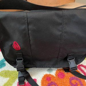 Timbuk2 Water Resistant Messenger Bag - NWOT